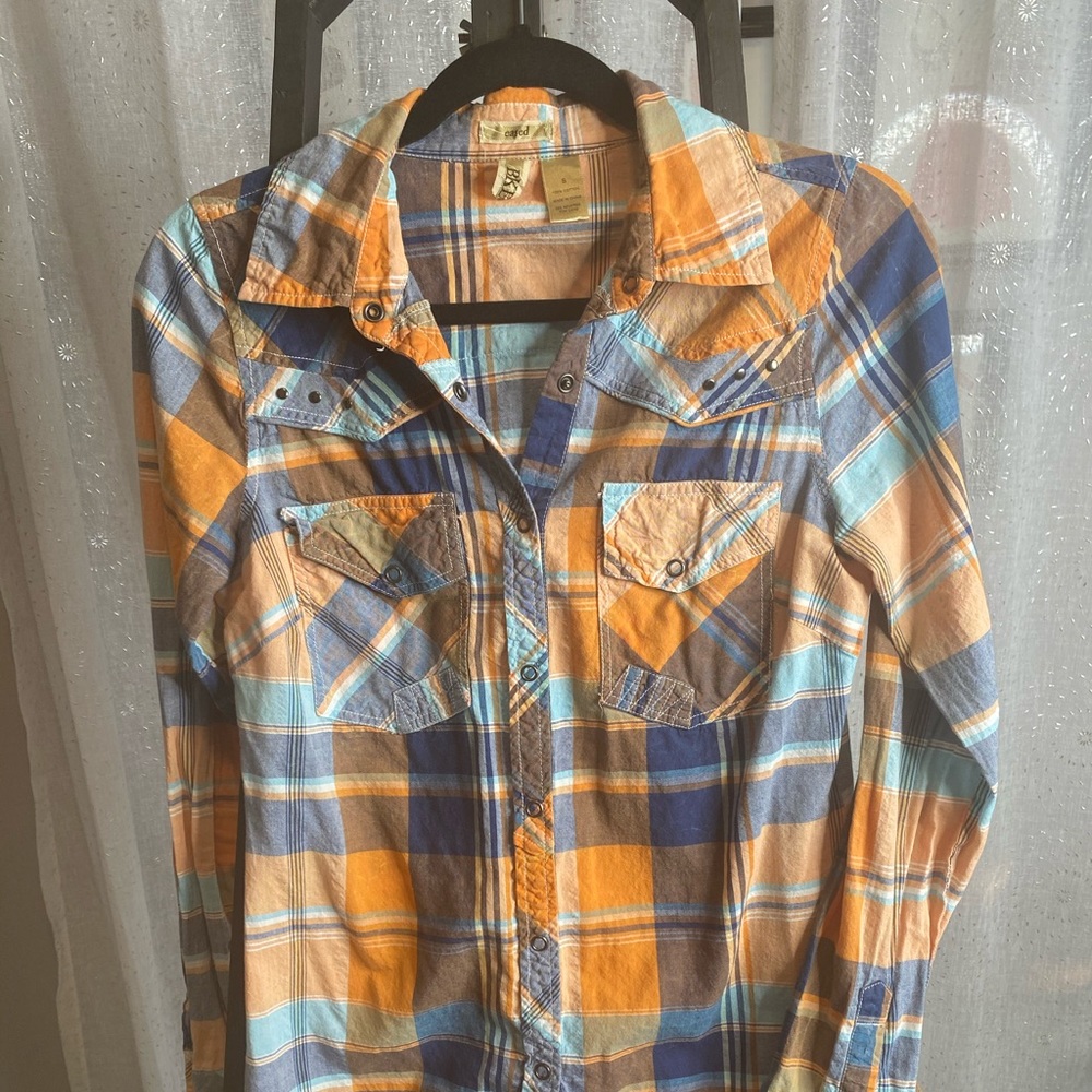BKE Detailed Button Down